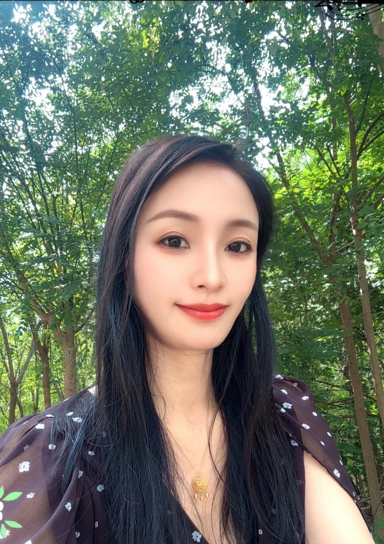 有时候，一个人真正的高级，并不是穿了多贵的衣服，也不是站在多繁华的地方